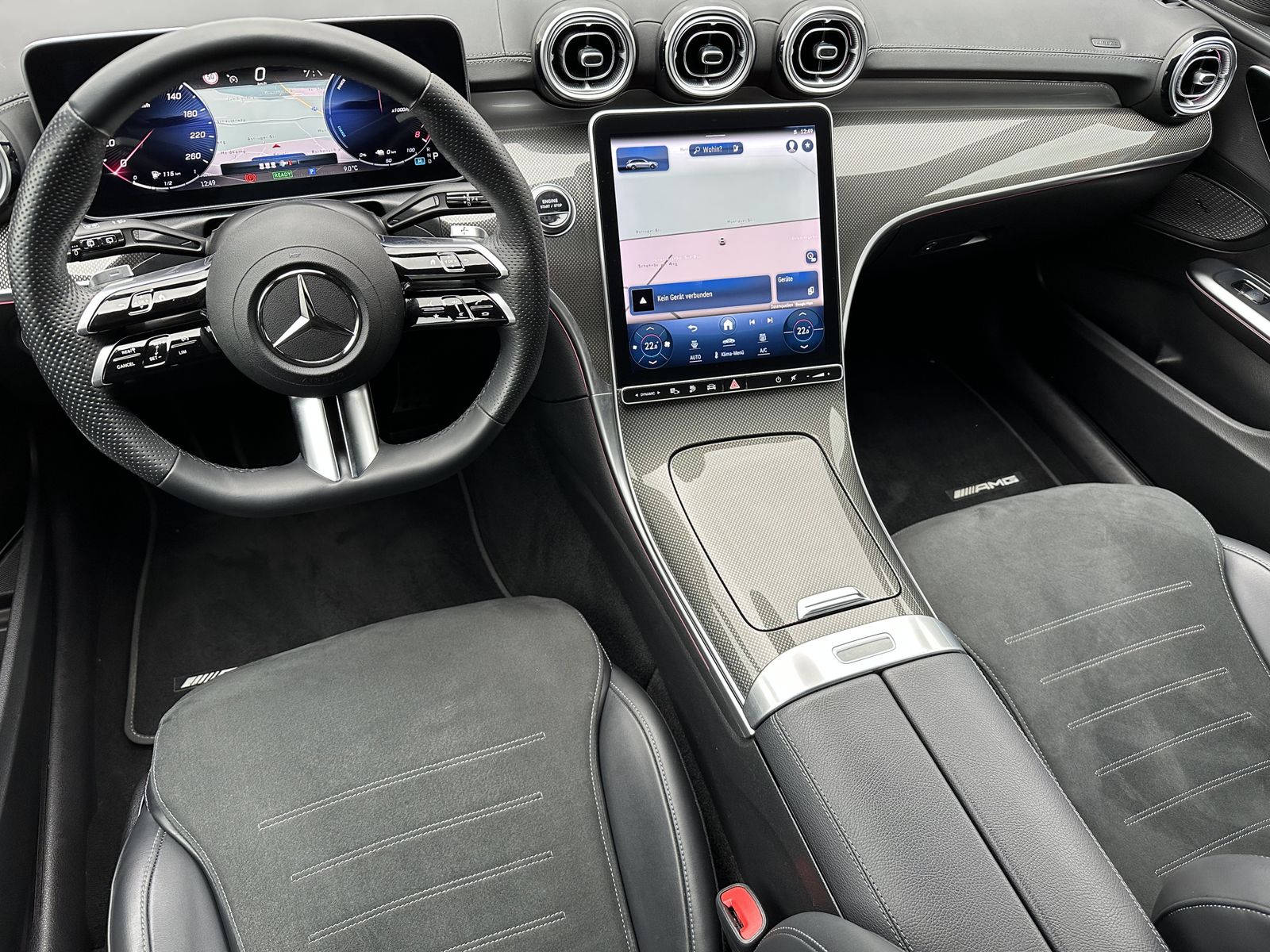 Fahrzeugabbildung Mercedes-Benz C 300e T AMG-Line NAV+LED+KAM+AHK+VCOCK+CARPLAY