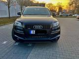 Audi Q7 3.0 TDI (DPF) quattro tiptronic - - Audi Q7 aus 2012 mit Diesel-Antrieb