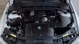 BMW 320i Touring - TÜV Neu | Panorama | Xenon | Navi - BMW 3er Reihe aus 2009: Kombi