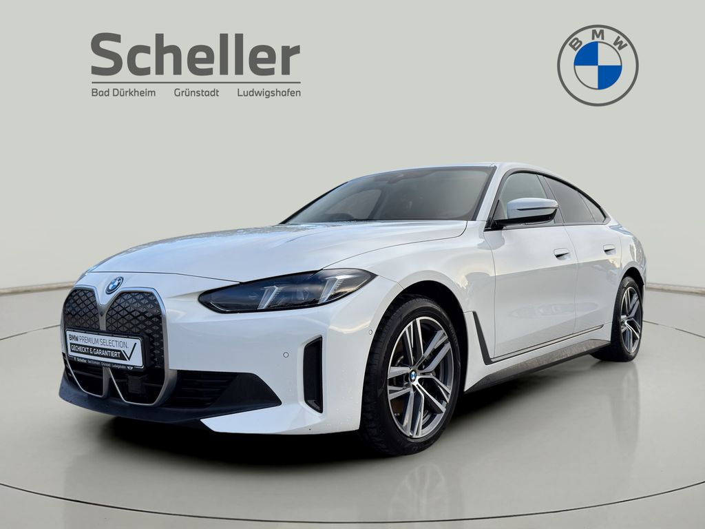 Image of BMW i4