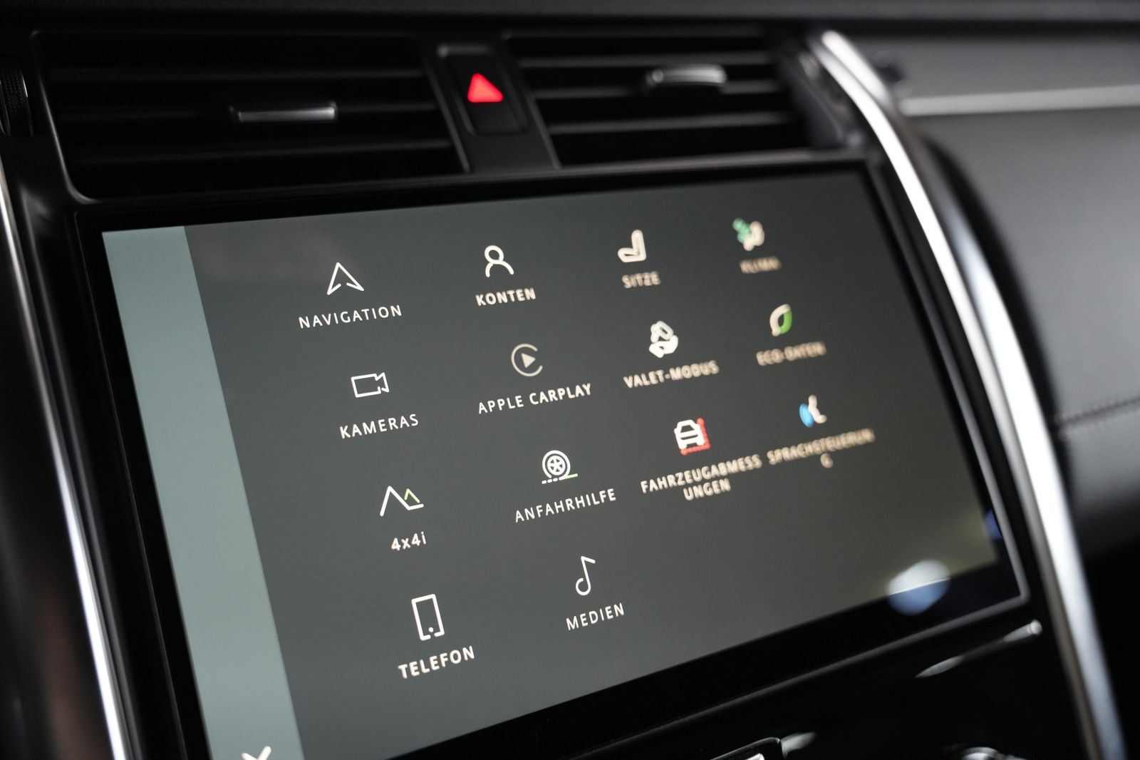Fahrzeugabbildung Land Rover Discovery SE*R-Dynamic*7-Sitz*Pano*Meridian*360°