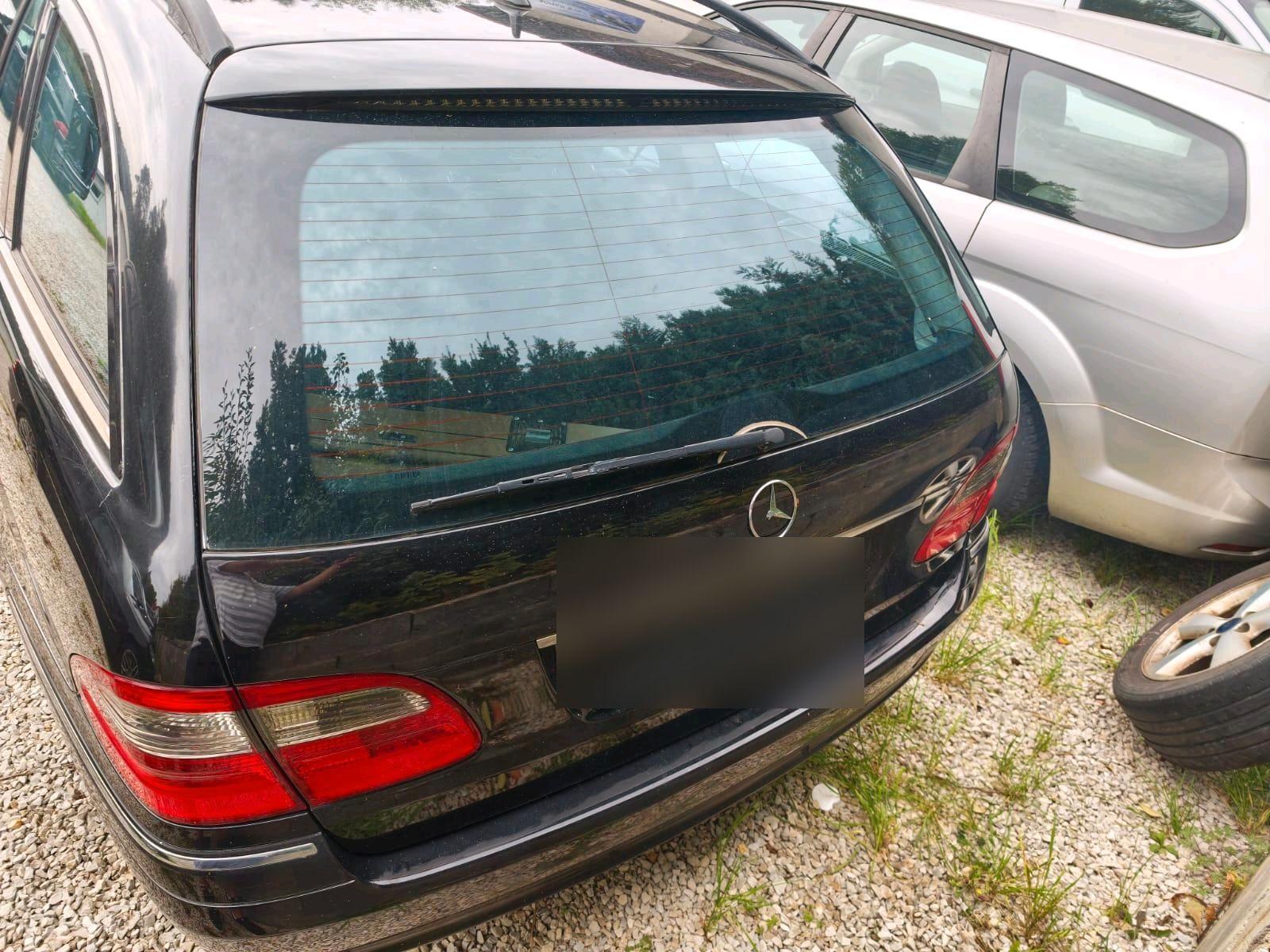 Mercedes-Benz S280 2006 — rear view