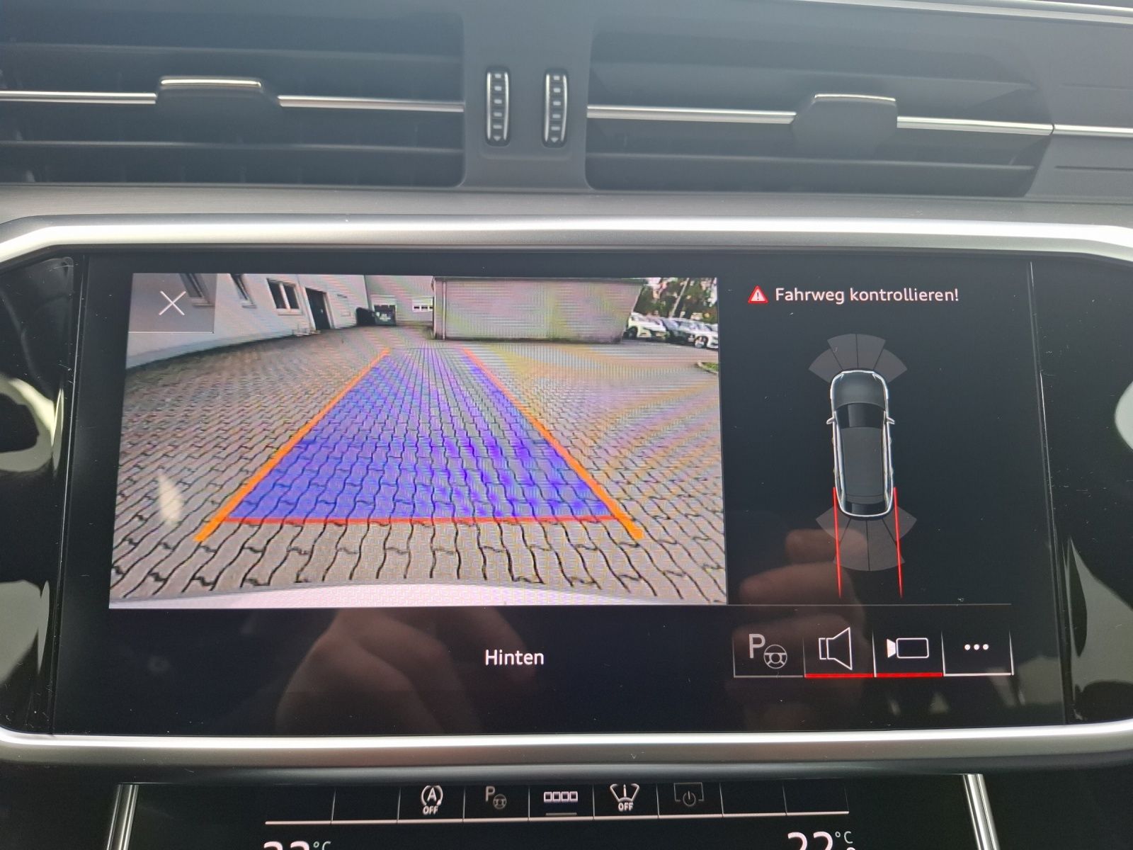 Fahrzeugabbildung Audi A6 Avant 55 TFSI sort quattro S-tronic S-Line Ma