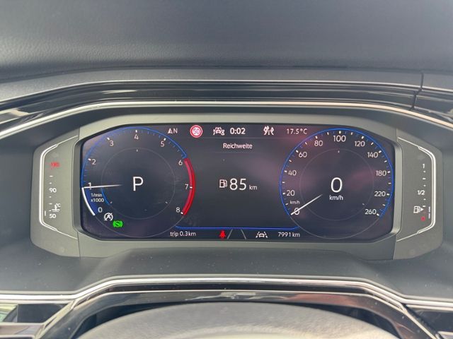 Fahrzeugabbildung Volkswagen Polo Style 1.0 TSI 116 PS DSG AHK PANO RFK NAVI