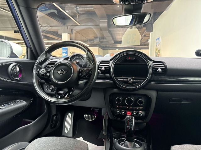Fahrzeugbild 10