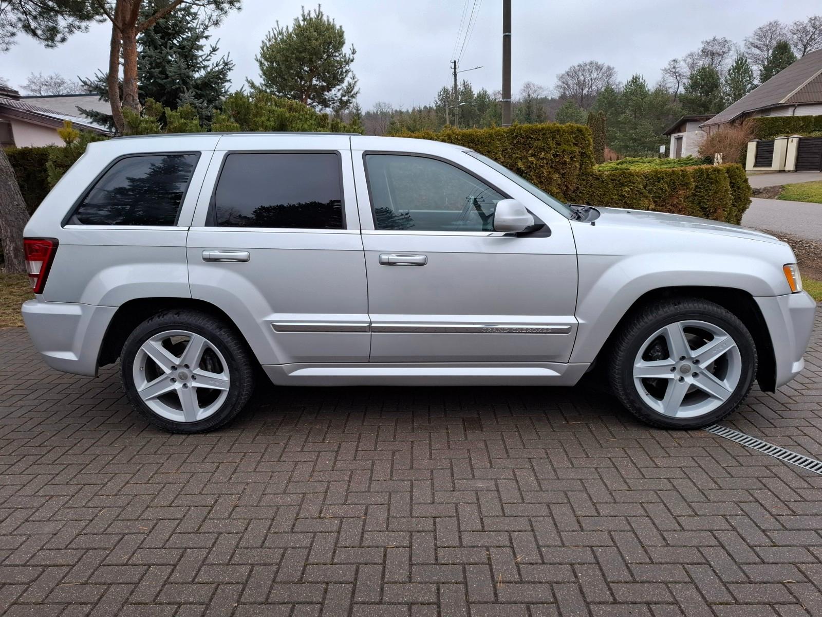 JEEP GRAND CHEROKEE SRT8 6.1 V8 HEMI BVA | 426 ch | 4X4 | PACK SPORT | VOLANT EN CUIR