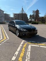 BMW F11 520d Touring M-Packet  X-Drive  / AHK - BMW 520: F11