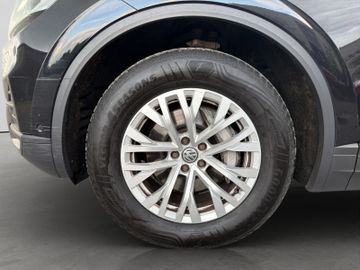Volkswagen Touareg - 9