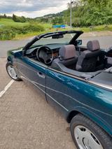 Mercedes-Benz E 200 Cabrio A124, Oldtimer H- Kennzeichen - Mercedes-Benz E 200: Grün