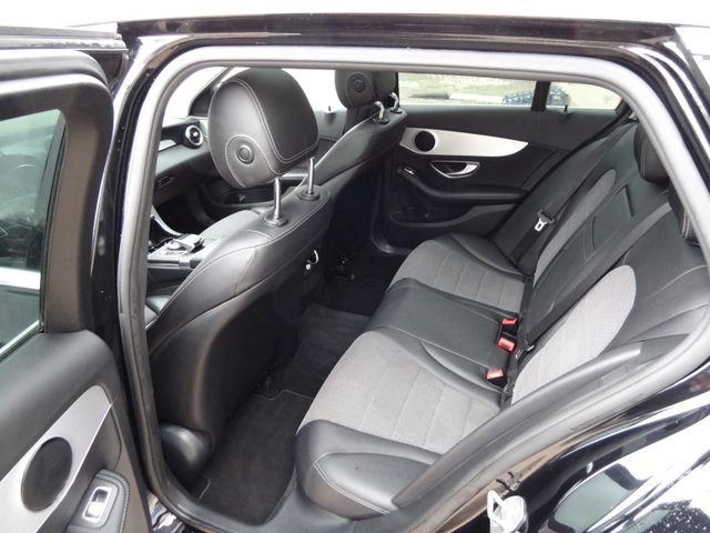 Fahrzeugabbildung Mercedes-Benz C 220 T BlueTec/AMG-19-Zoll/Pano/Navi/LED/Kamera