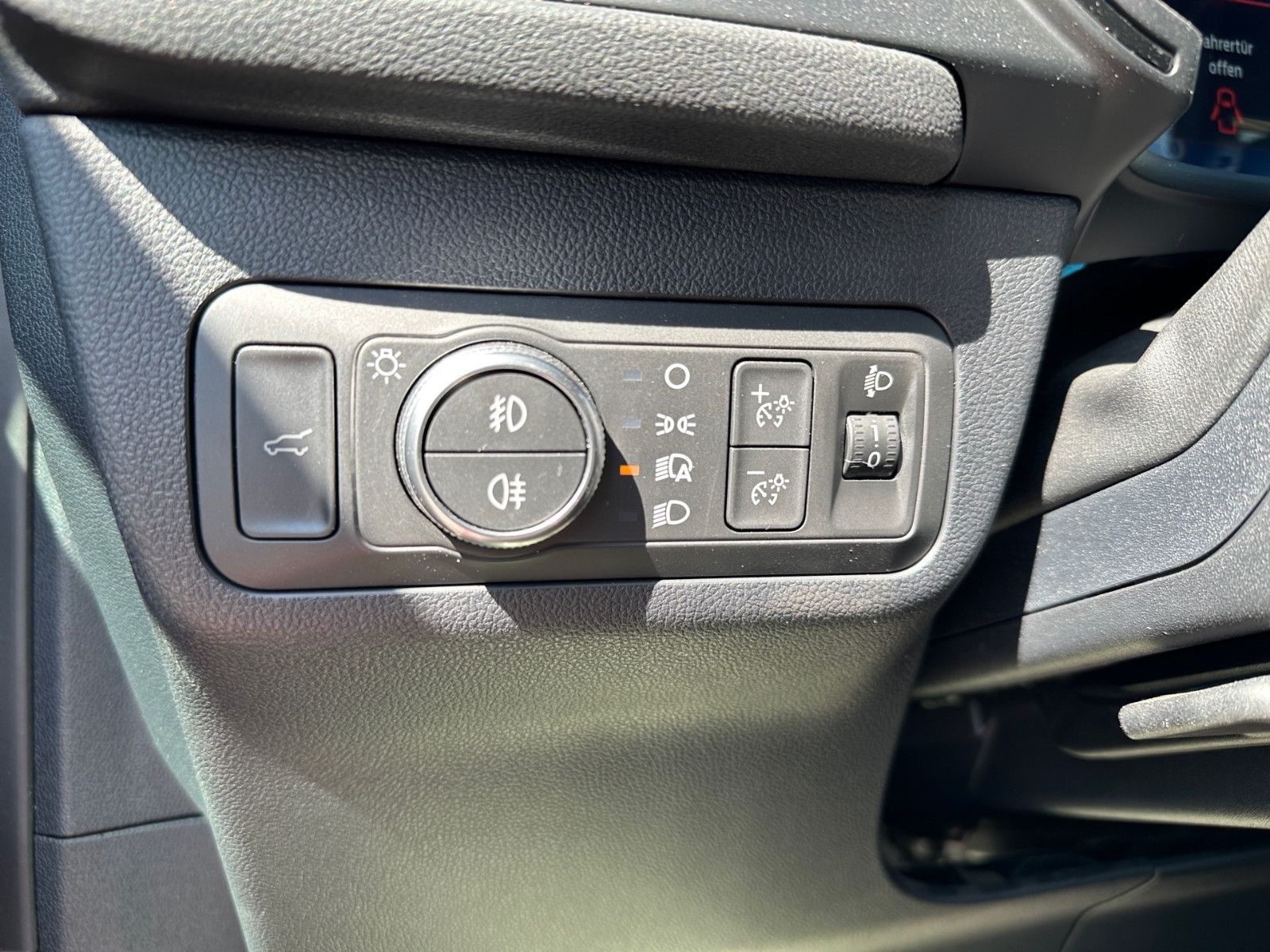 Ford Kuga Hybrid ST-Line X – Bild 9