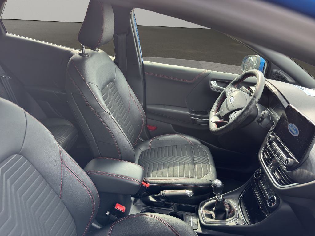 Fahrzeugabbildung Ford Puma 1.0 ST-LINE X