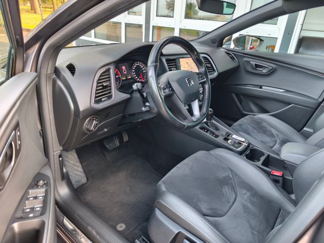 Seat Leon Xcellence*DSG*AHK*Navi*LED*Kamera*SHZ*PDC*