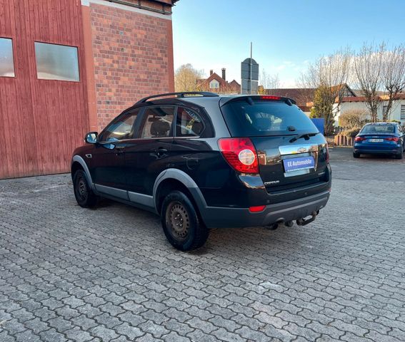 Chevrolet Captiva 2.2 D LS 2WD*7 Sitze* Bild 3