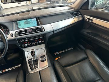 BMW 740 d xDrive *HeadUP*KomfortSitze*Vollauss.*