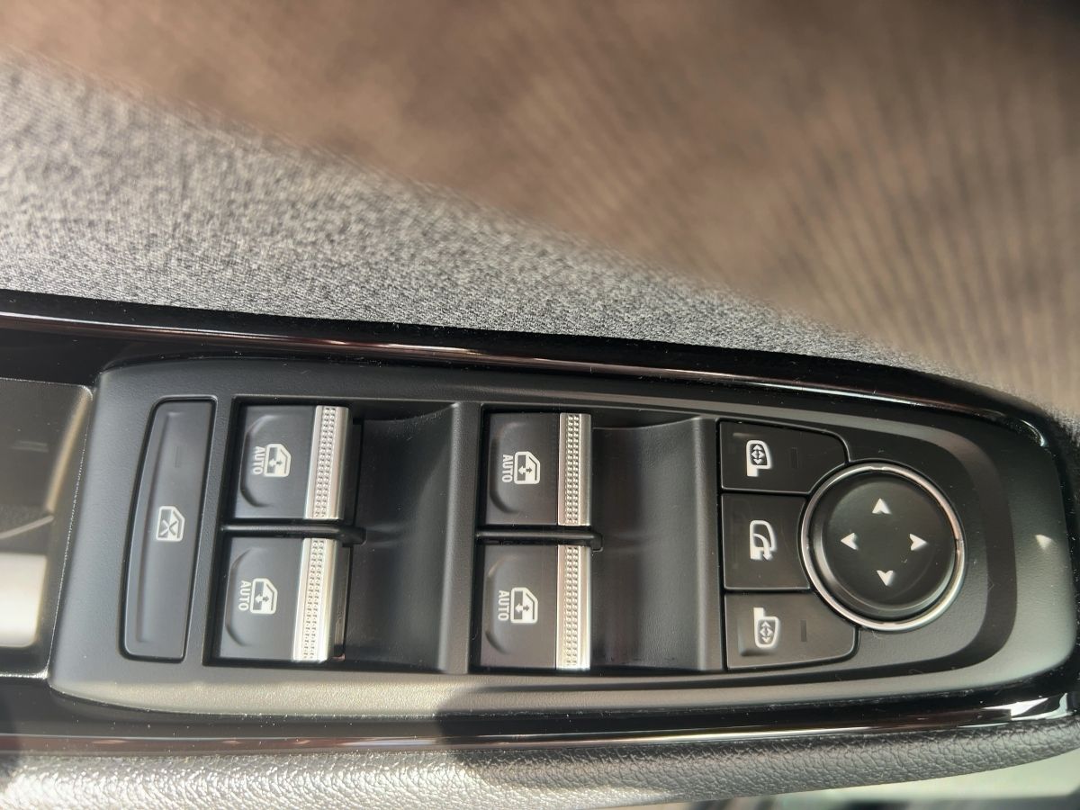 Fahrzeugabbildung Renault Austral Evolution Mild Hybrid 160 Automatik SHZ