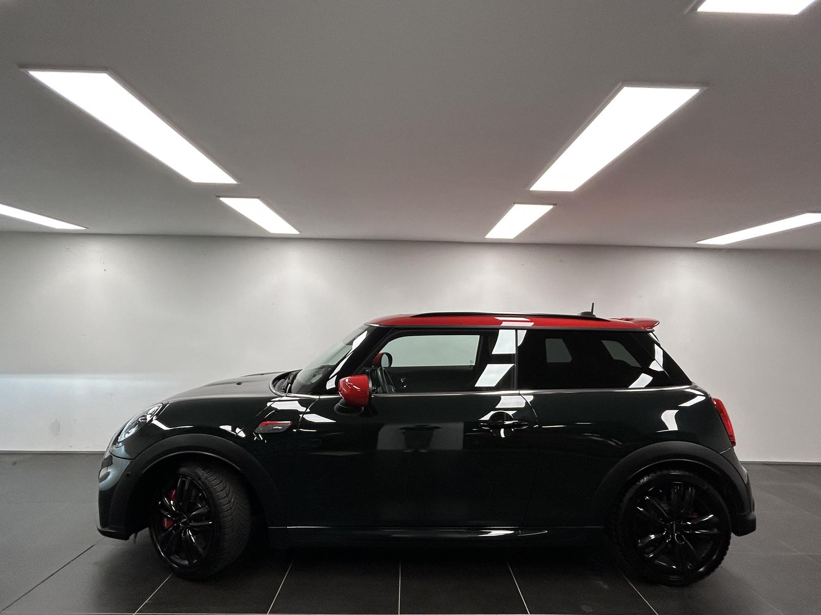 MINI John Cooper Works JCW Trim Harman/Kardon Head-Up