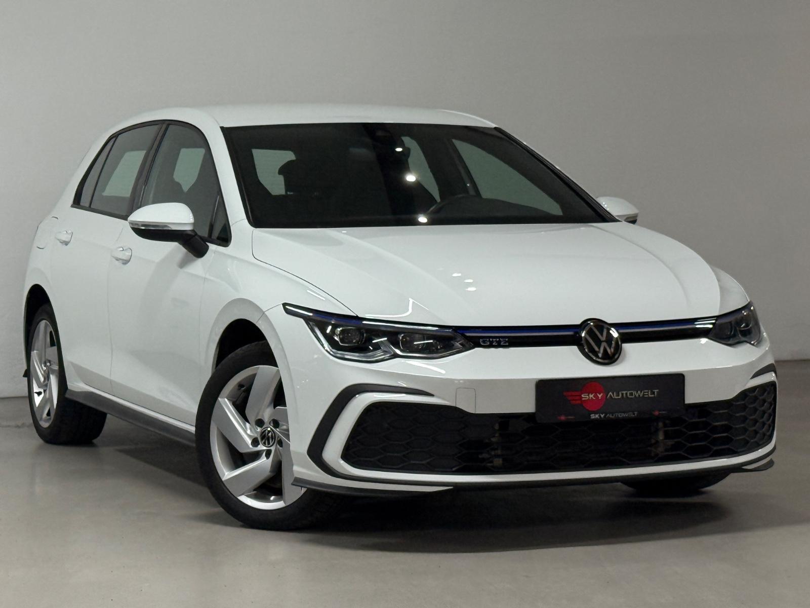 VOLKSWAGEN GOLF - 8 - HYBRID - 150 ch - BVA - PACK SPORT