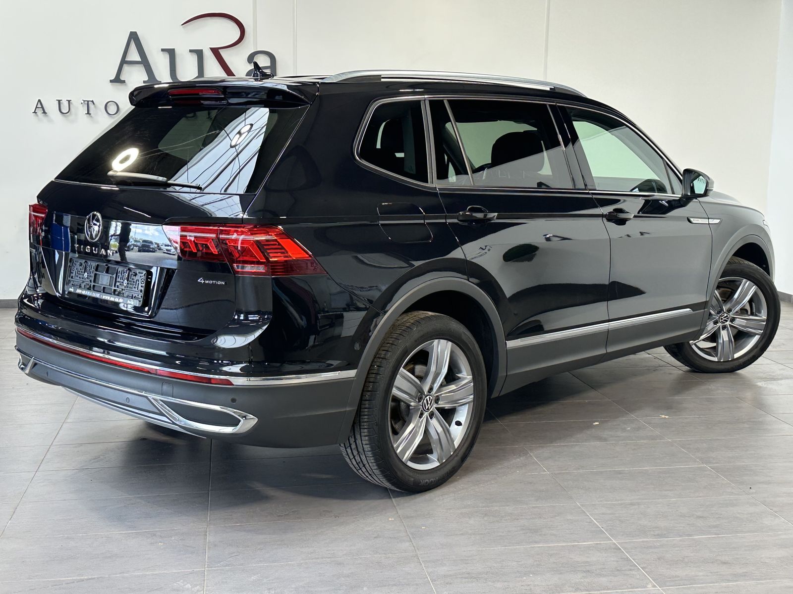 Fahrzeugabbildung Volkswagen Tiguan Allspace 4M Elegance NAV+IQ-LIGHT+KAM+H&K