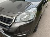 Peugeot Partner Tepee Tepee Active BlueHDi 100 ETG6 ... - Peugeot Partner Tepee aus 2016