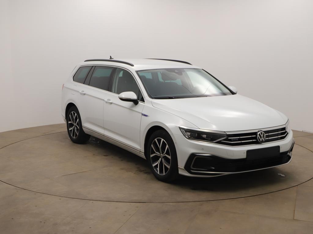 Volkswagen Passat GTE Variant 1.4 electric/TSI eHybrid 160k, миниатюра 3
