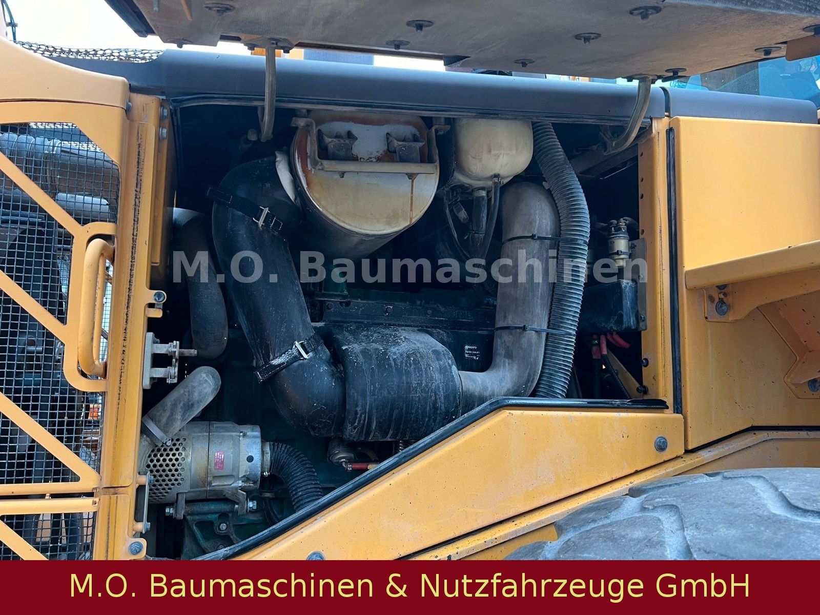 Fahrzeugabbildung Volvo L 120 E /BSS/Waage /AC / ZSA/