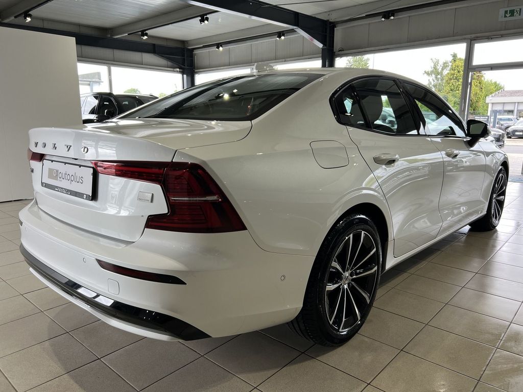 Volvo S60 T8 Ultimate Dark Recharge AWD 360° HeadUp