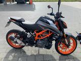 KTM Duke 390 2500 km, TÜV Neu!!