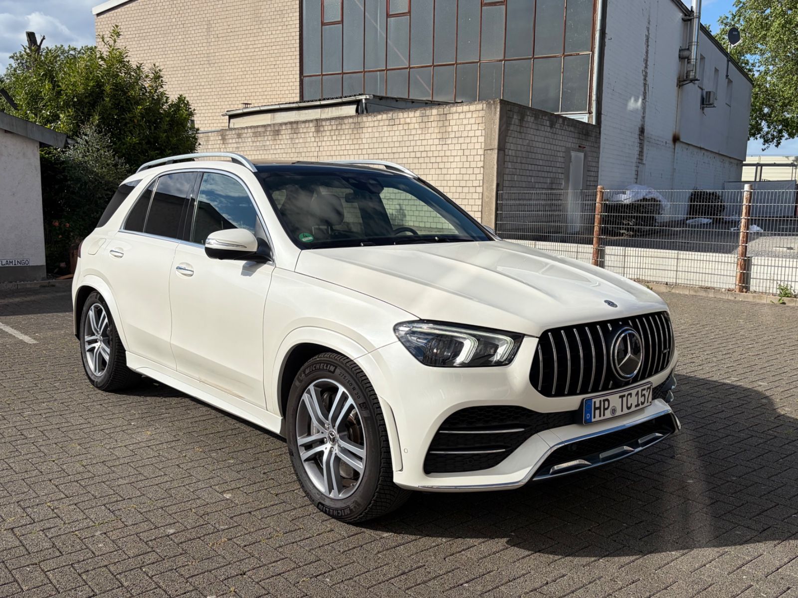 MERCEDES-BENZ Mercedes GLE 400d AMG | E-ABC | Burmester | Pano