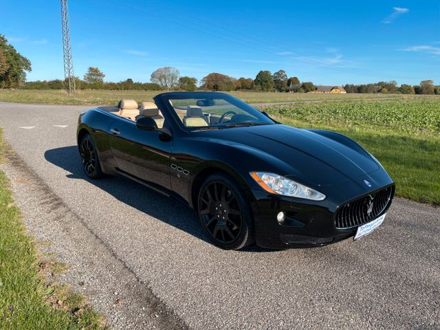 Maserati GranCabrio 4.7 V8 Automatik