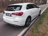 Mercedes-Benz A 200 Progressive 7G-DCT,Navi,PDC - Mercedes-Benz A 200 von privat