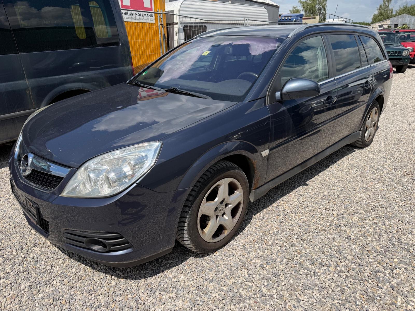 Opel Vectra Caravan 1.8 Cosmo Tüv 10/26