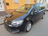 Volkswagen Sharan Comfortl. 1.4 TSI 7 Sitze AHK Pano Autom. - Volkswagen Sharan mit Benzin-Antrieb: Kleinbus, Automatik, 7sitzer