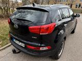 Kia Sportage 2.0 CRDi AWD Vision Automatik Vision - Kia Sportage von privat