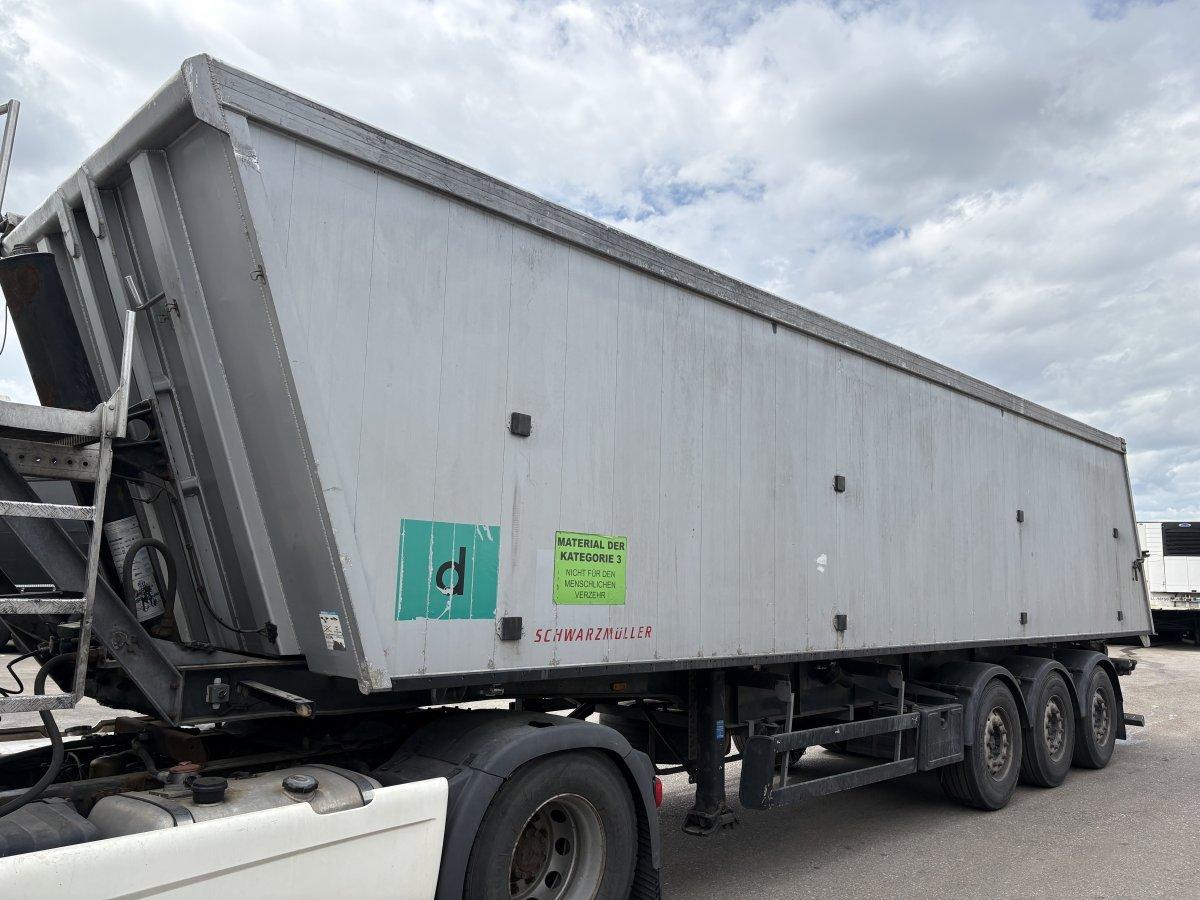 Schwarzmüller Kippmulde K-Serie, Rollplane; Liftachse,  45 m3