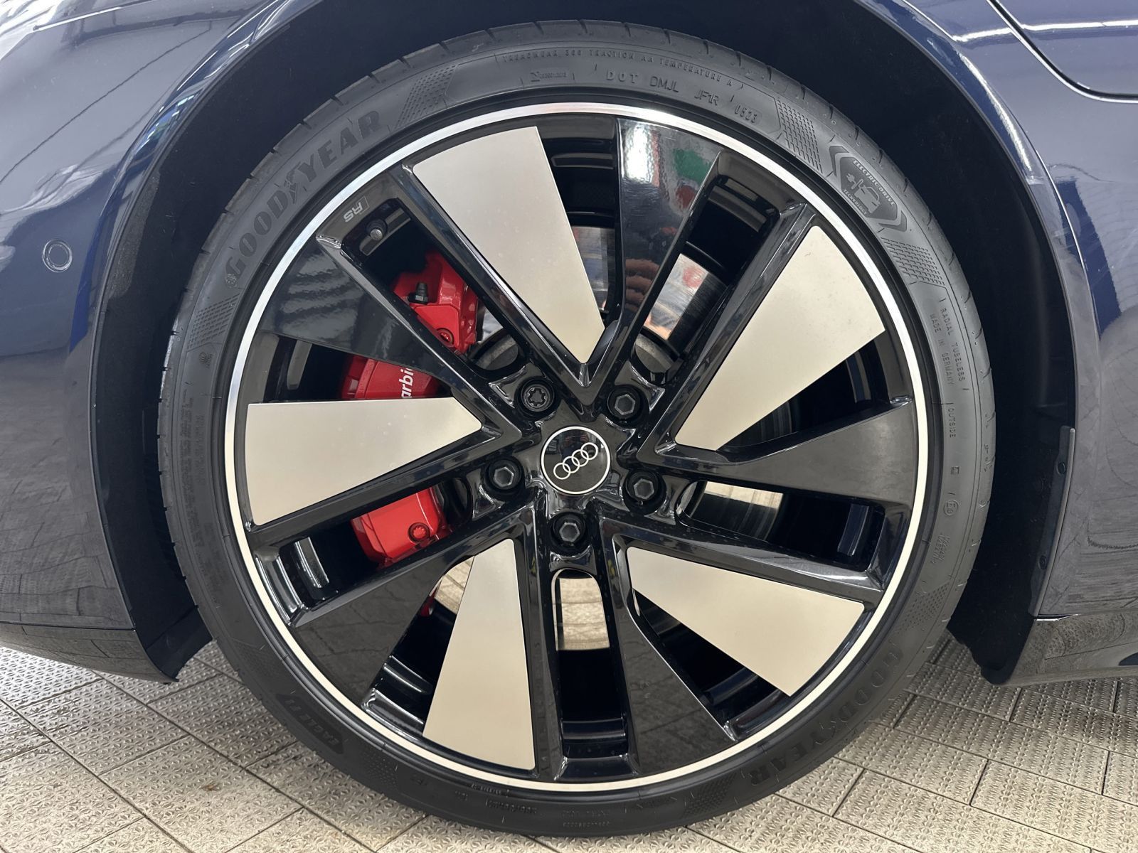 Audi e-tron GT - Bild 15