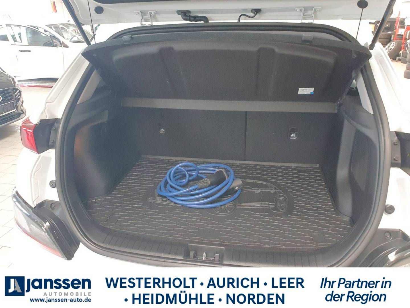 Fahrzeugabbildung Hyundai KONA Elektro TREND-Paket inkl. Navigationspaket