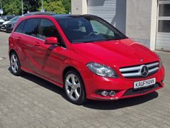 Fahrzeugabbildung B 200 El. Panodach Navi Leder SHZ Parklenkass. N