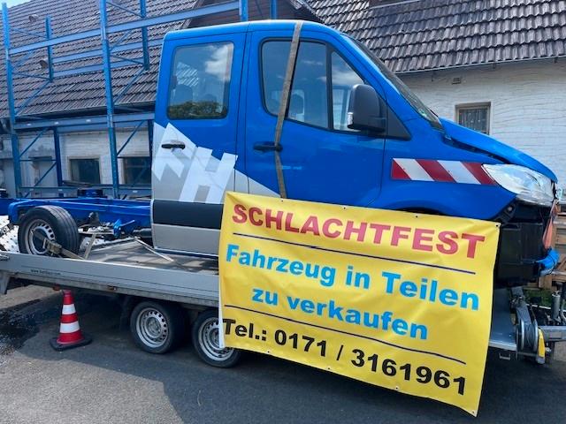 Mercedes-Benz TEILEVERKAUF Sprinter 215 DoKa Motor&Getriebe ok