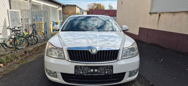 Skoda Octavia Combi 1.6TDI/EURO5/NAVI