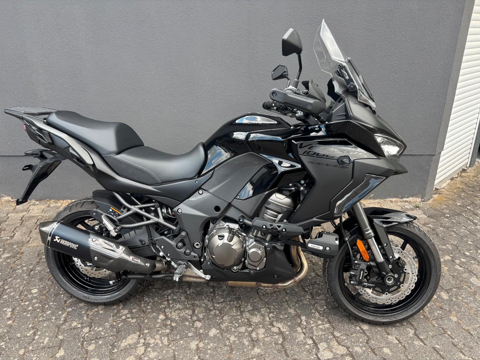 Kawasaki Versys 1000 SE Sondermodell Triple Black