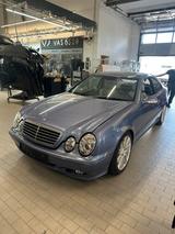 Mercedes-Benz Mercedes Benz CLK 320 Avantgarde W208 - Mercedes-Benz: Clk W208