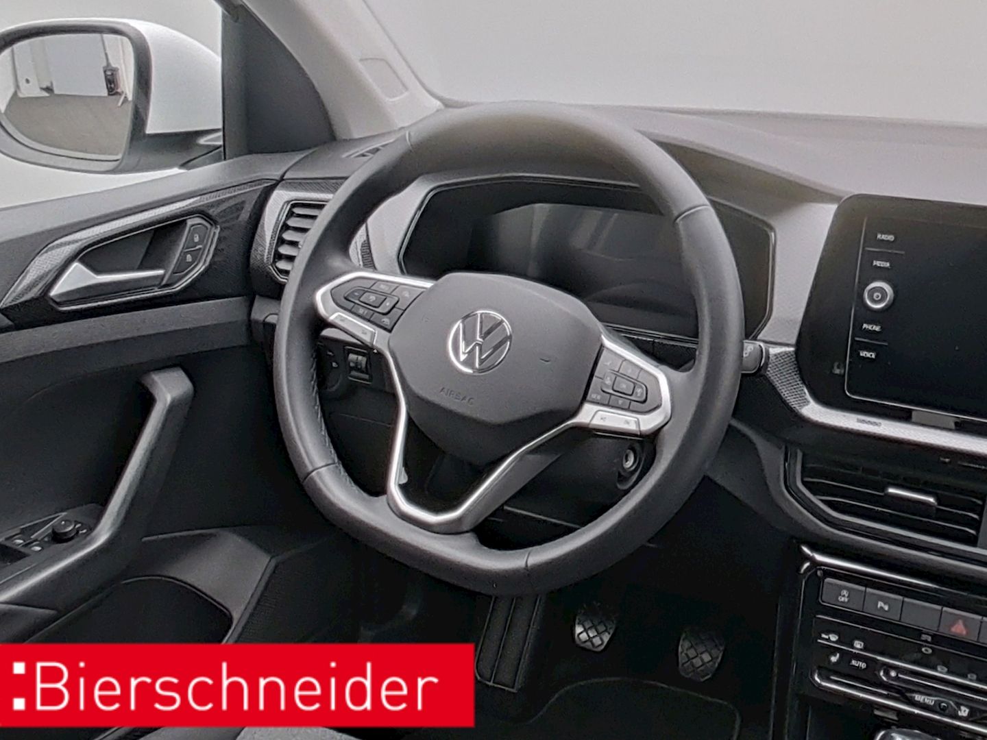 Volkswagen T-Cross - Bild 11