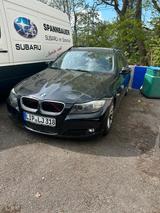 BMW 318 Benzin Automatik und Panorama Dach - BMW 318 aus 2009: Kombi, 318d