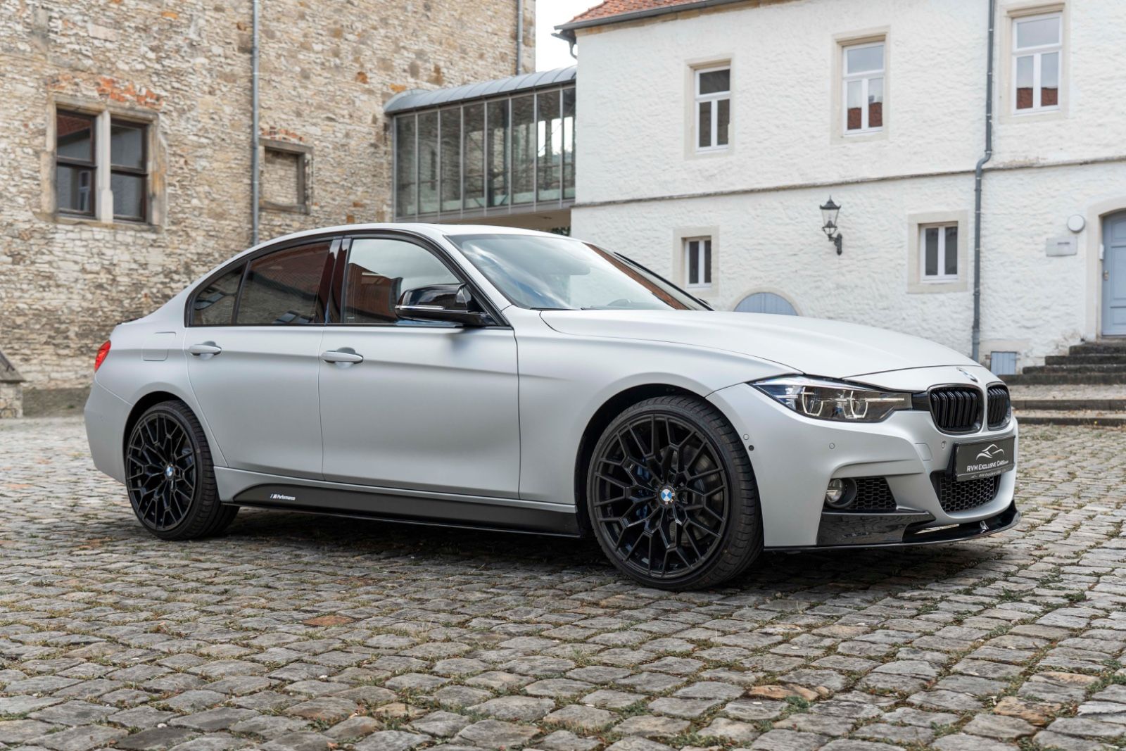 Fahrzeugabbildung BMW 340IX M-Performance HUD H&K LED ALC TOTW KAM NAV