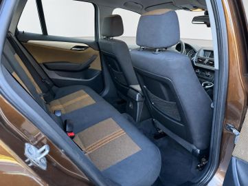 BMW X1 - 10