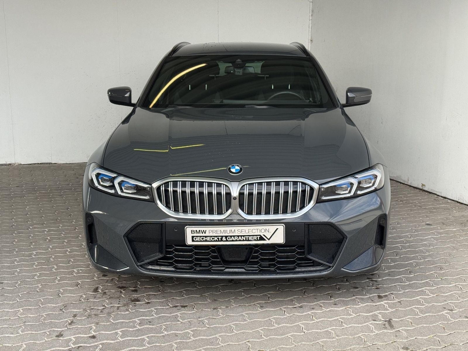 BMW 320dA xDrive Tour. M Sport LiveCock.ACC.DriveAss foto 2
