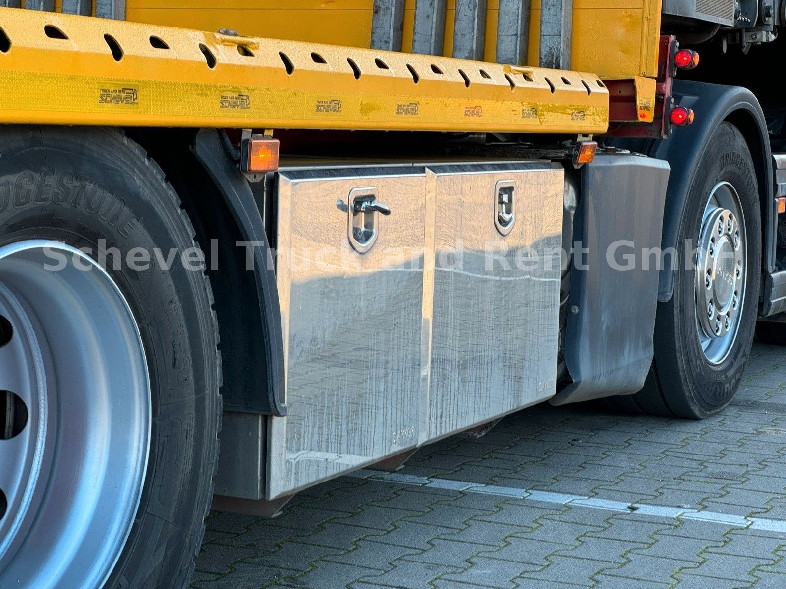 Fahrzeugabbildung Scania R500 Contain-Pritsche+ Palfinger 78002/JIB/Seilw