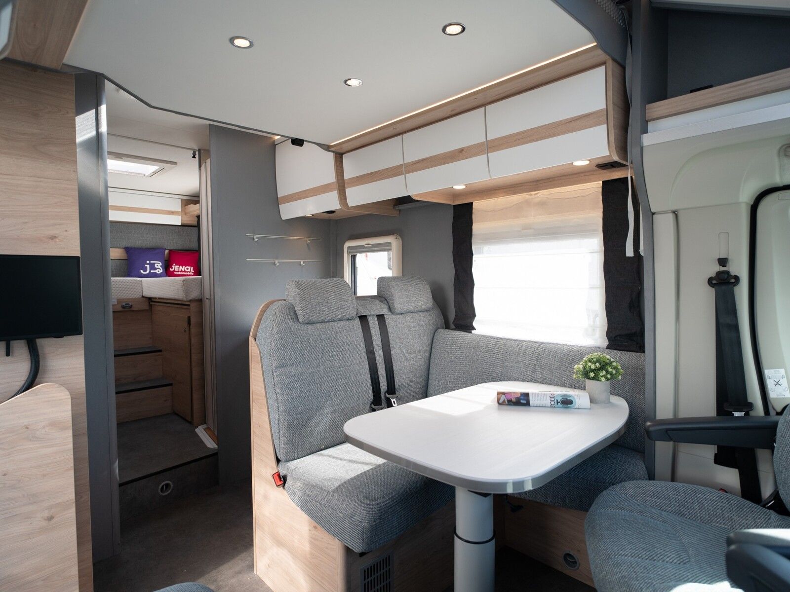 Fahrzeugabbildung Dethleffs Just Camp T 7052 EB Navi/RFK SAT/TV Markise uvm.