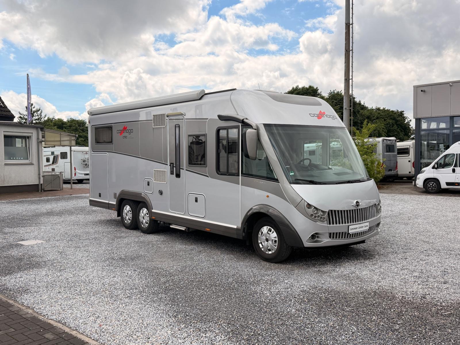 Carthago Chic E-Line I 50 DA Linerclass Einzelbetten-AHK